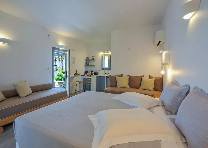 Apartahotel Anemones Studios&suites - Onar Collection Molos (Paros)