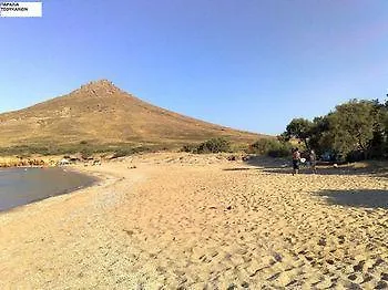 Apartahotel Anemones Studios&suites - Onar Collection 4*