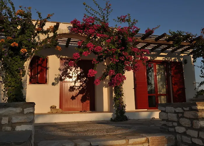 Anemones Studios&suites - Onar Collection 4*